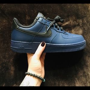 Nike Air Force 1